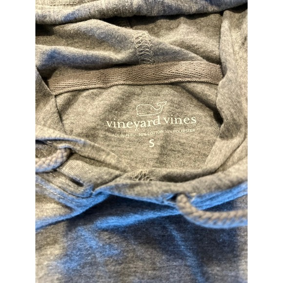 Vineyard Vines Gray Long Sleeve Hooded Pocket Tee Whale Logo Size S - Picture 2 of 6